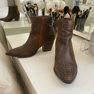 Coconuts by Matisse boots